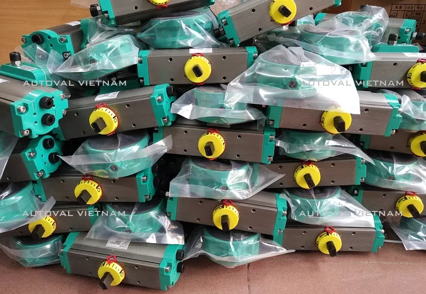 Nhà sản xuất: TOMOE VALVE Co., Ltd (Japan) | Mã sản phẩm : Van bướm khí nén Tomoe 700Z | Chế độ làm việc : Double Acting| Single Acting. Van bướm Tomoe nhập khẩu đầy đủ chứng chỉ thông qua đại lý van Tomoe tại Việt Nam. Van bướm khí nén thân nhôm 700Z